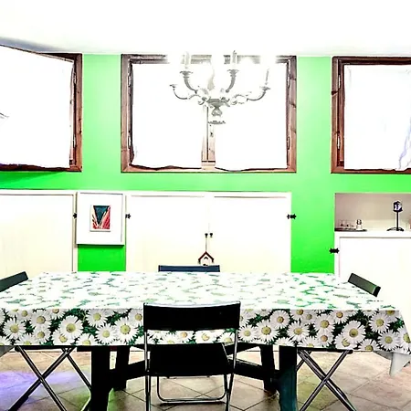 Privatunterkunft Tavernetta Con Camino In Collina *